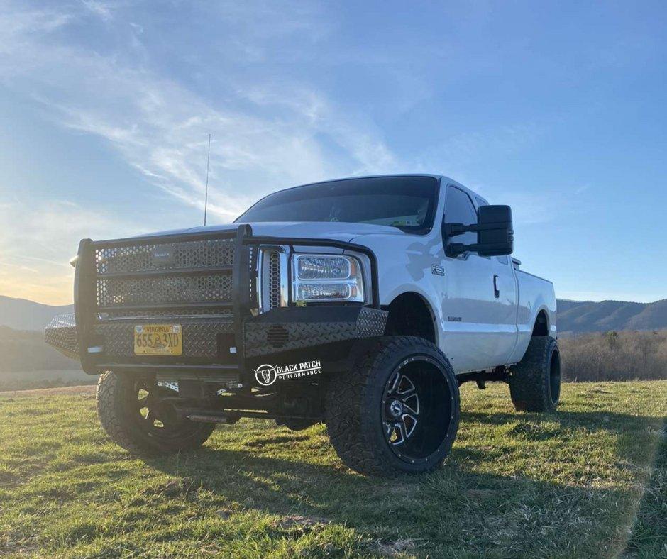 05-07-ford-f250f350-trail-fx-front-diamond-plate-bumper-black-patch-performance-5.1753733476062.jpg