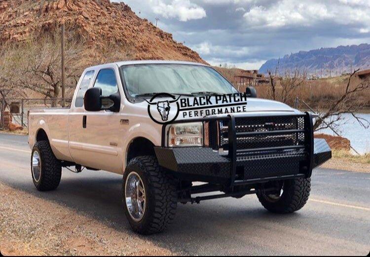 05-07-ford-f250f350-trail-fx-front-diamond-plate-bumper-black-patch-performance-2.1753733476627.jpg